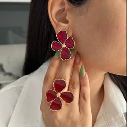 ست گوشواره و انگشتر گل