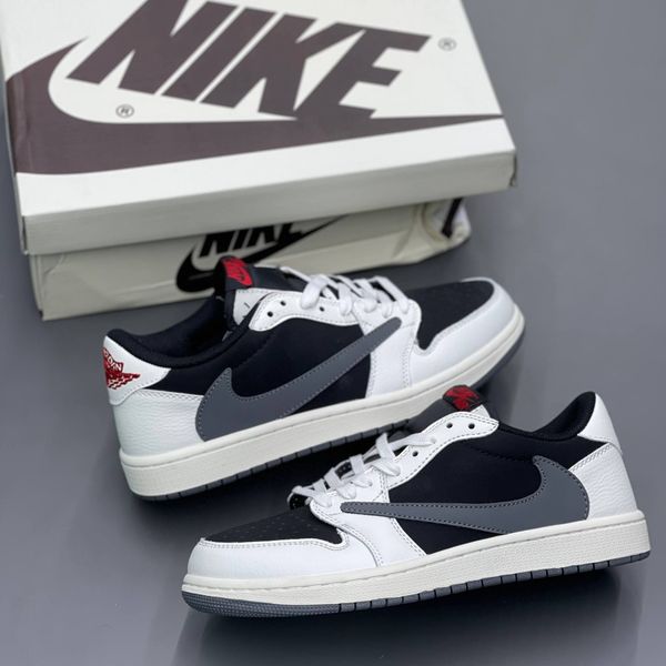 نایک تراویس اسکات ویتنامی درجه1 ویتنامی