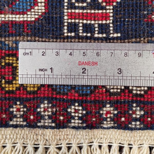 فرش دستباف سایز پادری یا پشتی زمینه کرم (تمام پشم یلمه طرح حوضی ) کد6191