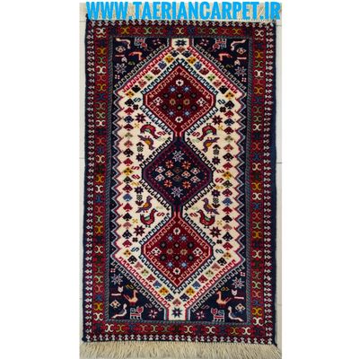 فرش دستباف سایز پادری یا پشتی زمینه کرم (تمام پشم یلمه طرح حوضی ) کد6191