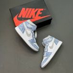 جردن وان هایپر رویال ویتنامی