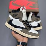 نایک تروایس اسکات ویتنامی قهوه ای