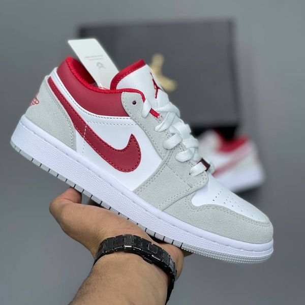 جردن وان لو قرمز نقره ای ویتنام