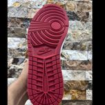 جردن وان قرمز مشکی براق ویتنام