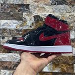 جردن وان قرمز مشکی براق ویتنام