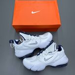 نایک ساواچ سفید