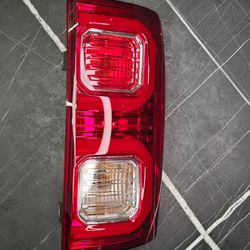 چراغ خطر راست kmc T8 - اصلی jac motors