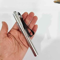 چراغ قوه پزشکی Medical flashlight