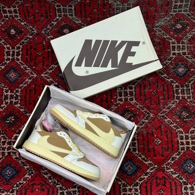 ترویس قهوه ای دخترانه