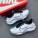 نایک زوم لبخندی ویتنام