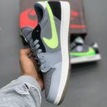 کتونی نایک تراویس اسکات مدل jordan travis scott x ken blo