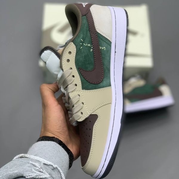 نایک تراویس اسکات ویتنامی درجه1 ✨️