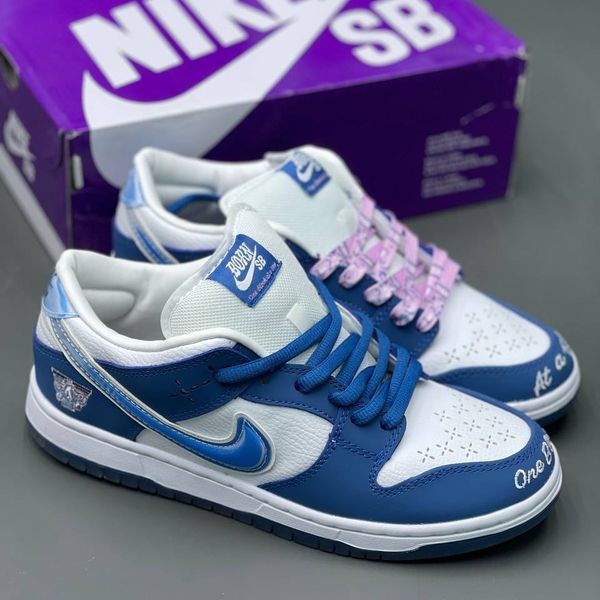 کفش اسپرت نایک اس بی دانک لو بورن ریزد مردانه