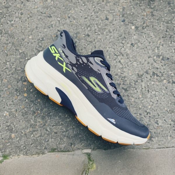 sSkechers Men GO WALK Max Walker