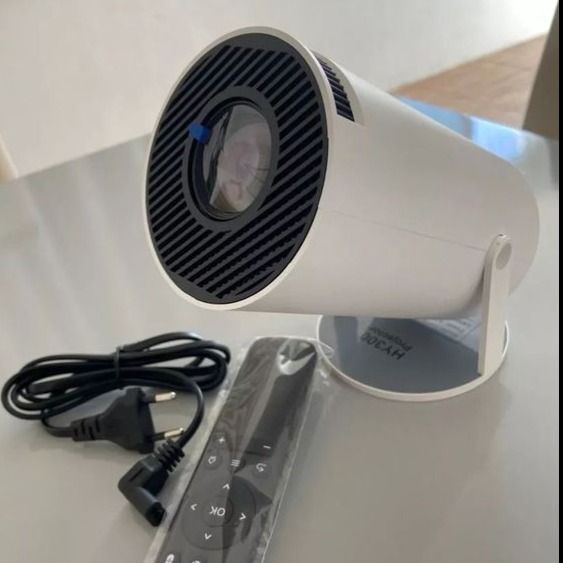 ویدیو پرژکتور HY300