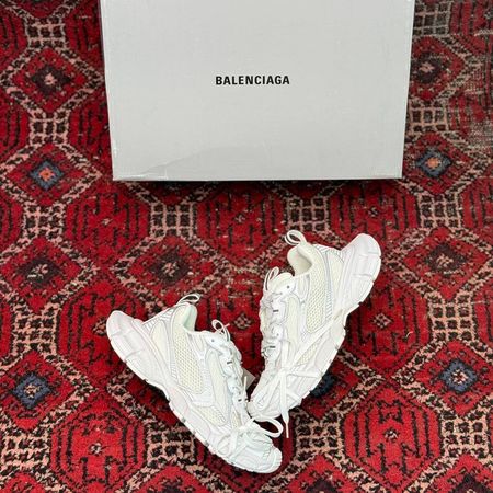 بالنسیاگا  ویتنامی 3xl تمام سفید