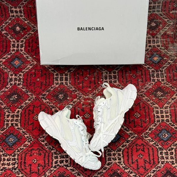 بالنسیاگا  ویتنامی 3xl تمام سفید