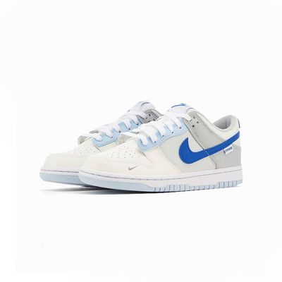 کتونی نایک دانک لو Nike sb Dunk Low Ivory Hyper Royal