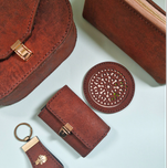 ست 5 تیکه چرمی دخترونه با چرم هورس شتری