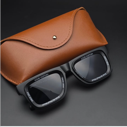 عینک لویی ویتون ترند این روزها؛ دور عدسی فلزی | Louis Vuitton Semi-Metal Sunglasses