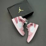 جردن وان ساقدار صورتی ویتنامی درجه1