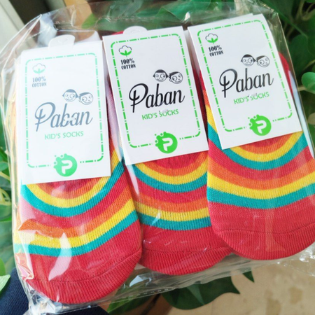 جوراب عمده کالج نوزادی مدل مدادرنگی زمینه قرمز سوپر پنبه اعلا