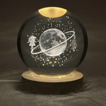 چراغ خواب مدل گوی کریستال طرح ماه و دختر