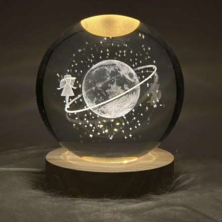 چراغ خواب مدل گوی کریستال طرح ماه و دختر