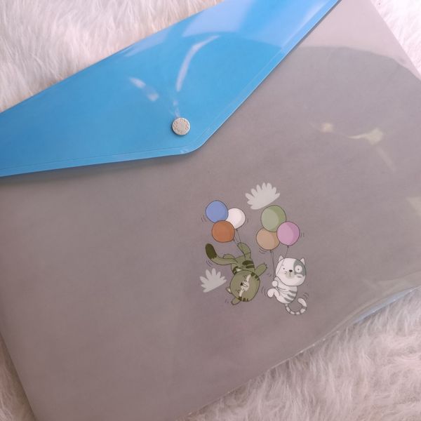 پوشه دکمه دار طرح دار پاپکو