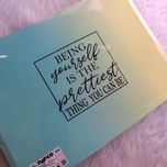 پوشه دکمه دار طرح دار پاپکو