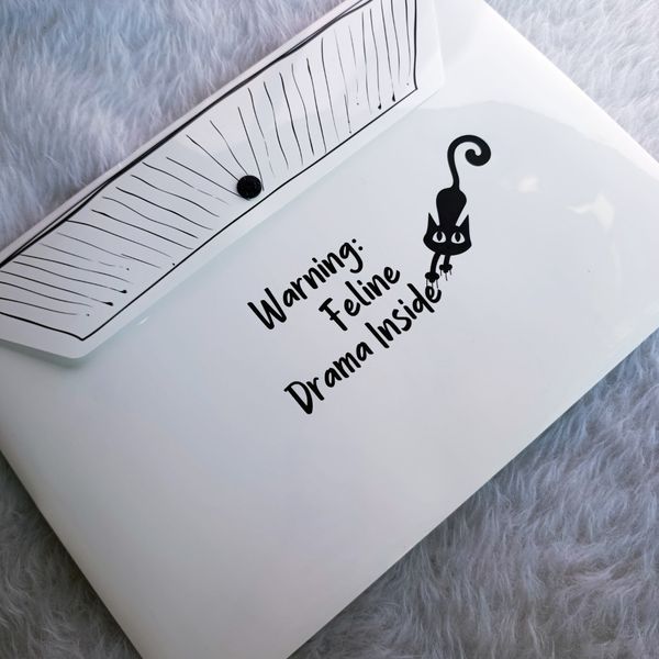 پوشه دکمه دار طرح دار پاپکو