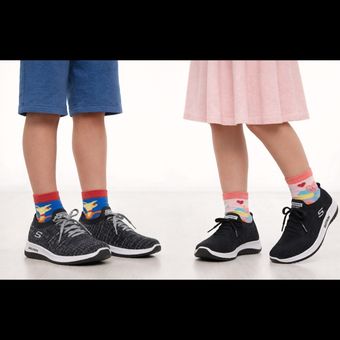 اسکیچرز (جورابی) بچگانه  در 3 رنگ