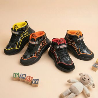 کتونی ساقدار اسپرت تیمبرلند کلاسیک در 3 رنگ و 2 طرح