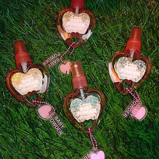 عطر بیکینی سرکلیدی دار رایحه بییس