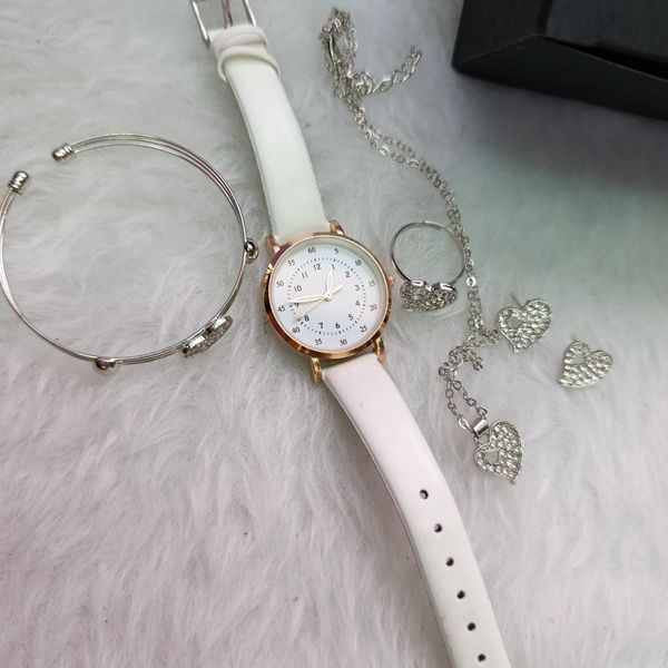 پک اکسسوری ولنتاین زنانه