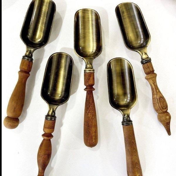 قاشق آجیل دسته چوبی
