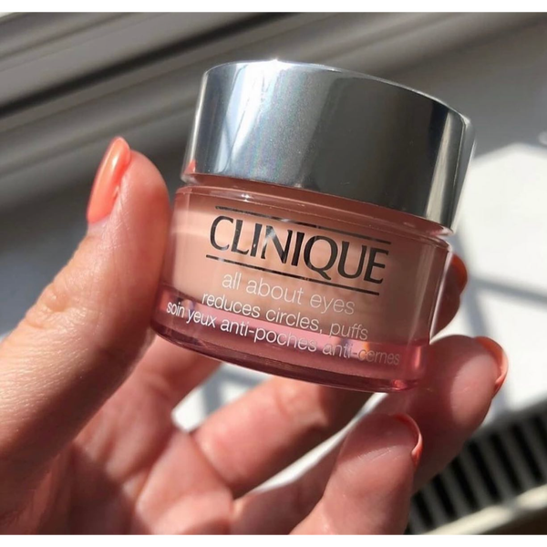 دور چشم ال ابوت ایز کلینیک