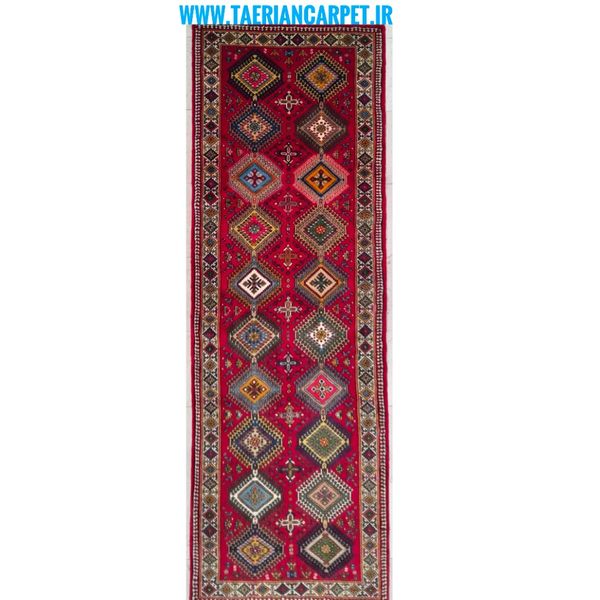 فرش دستباف ایرانی سایز کناره سه در یک متری ( تمام پشم یلمه زمینه لاکی نقشه قابی) کد 6195
