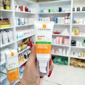 ژل کرم ضدآفتاب بی رنگ لاروش پوزای(اصل)