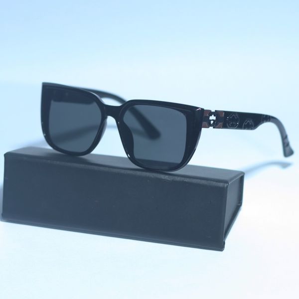 عینک آفتابی زنانه گوچی کد 004