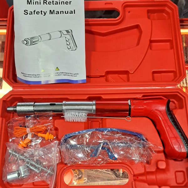 میخکوب تفنگی میخ و چاشنی خور