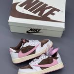 کتونی جردن وان تراویس اسکات قهوه ای صورتی Nike Air Jordan One Low Travis Scott