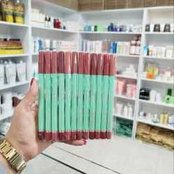 رژلب مدادی پوکه سبز شیگلم کد A(اصل)