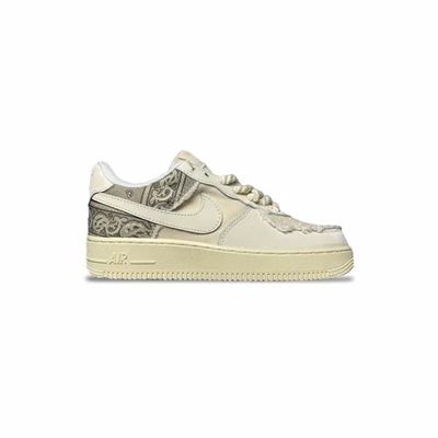 NIKE AIR FORCE BIG BANG