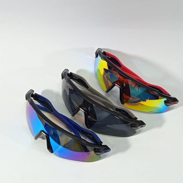 عینک آفتابی اوکلی کد 014