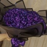 دسته گل رز روبانی 50 شاخه متنوع شایندار و بدون شاین، رنگ بندی