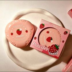 پنکک دو طبقه هدی موجی مدل Double Layer – با آینه و پد آرایشی، پوشش یکدست و مات