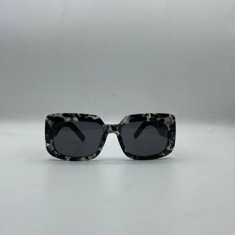 عینک آفتابی زنانه لویی ویتون مدل : z1395E 007