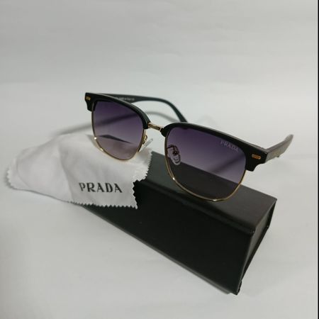 عینک آفتابی اسپورت پرادا کد 002