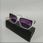 عینک آفتابی زنانه بوربری کد 007